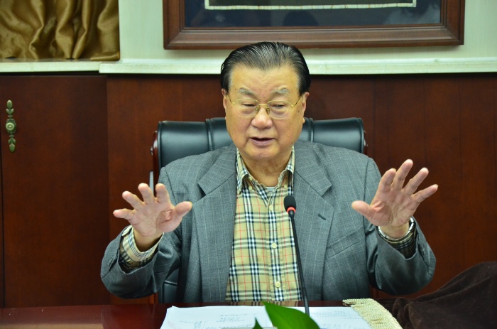 01 座谈会校长讲话.JPG 01 座谈会校长讲话.JPG