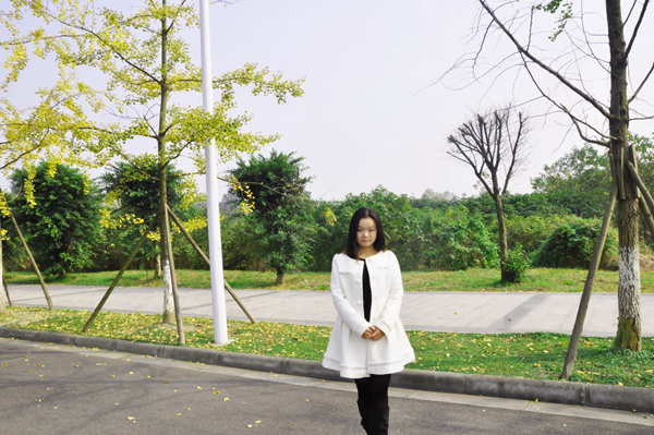 田婷婷.jpg