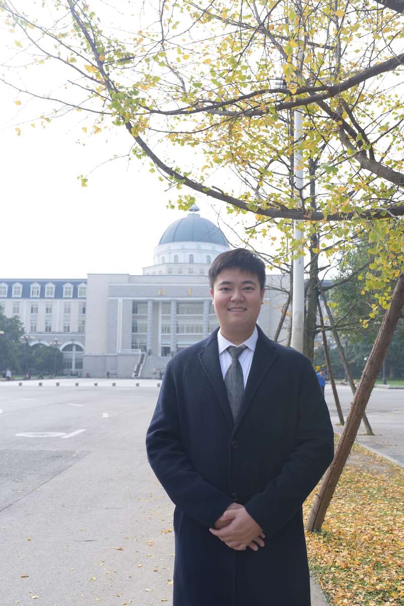 胡金言.jpg