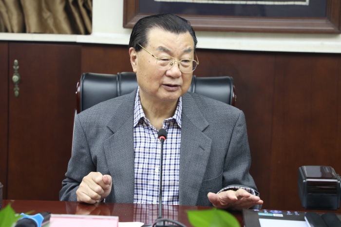 2 教师入职培训会 (1).jpg