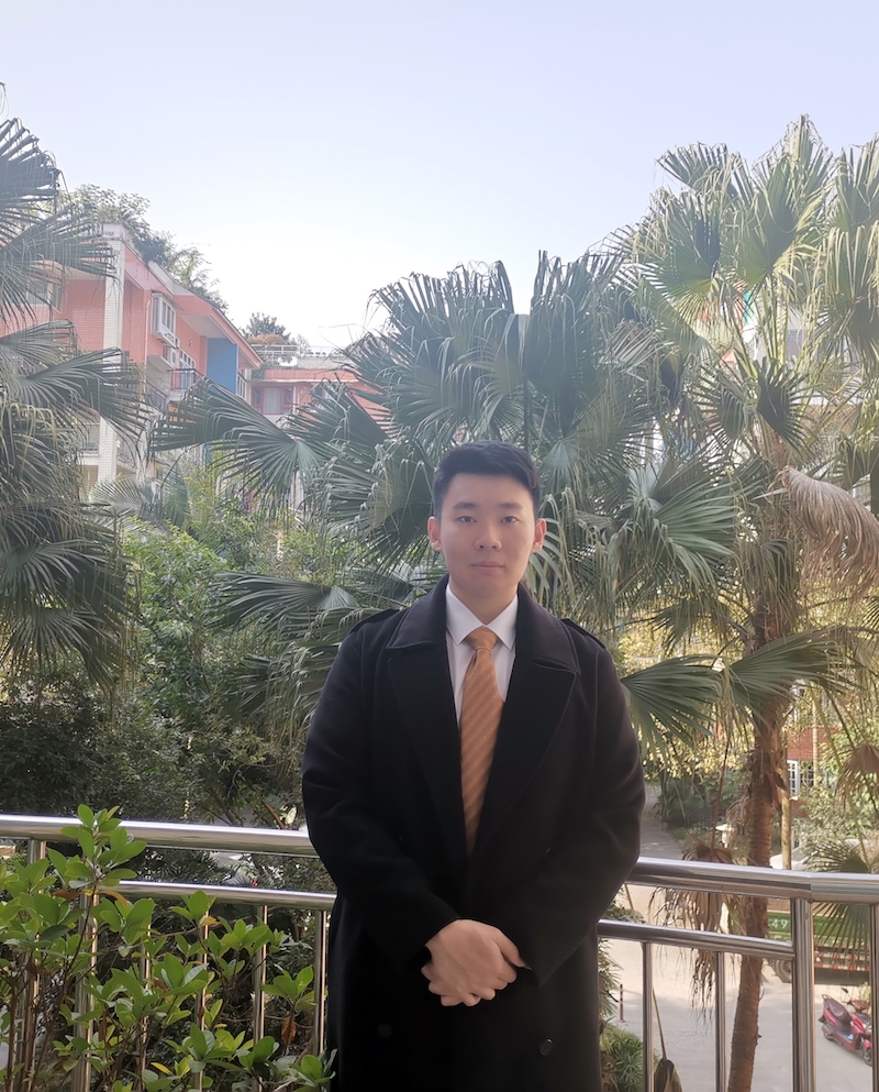 余禾阳.jpeg