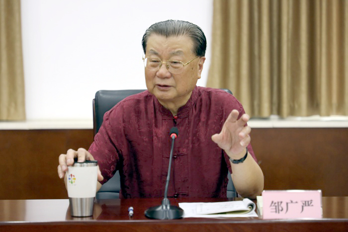 01培养新鲜血液 助力锦城建设.jpg 01培养新鲜血液 助力锦城建设.jpg